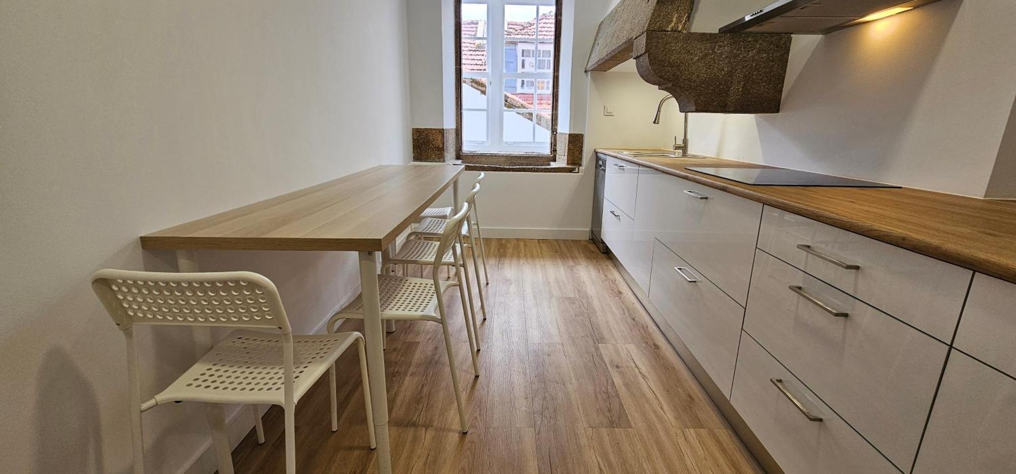 Apartamentos En El Centro - Plaza De Amboage - Wifi Феррол Экстерьер фото